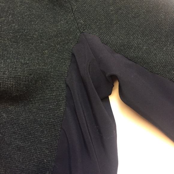 100% Merino Turtleneck Sweater - Picture 6 of 9